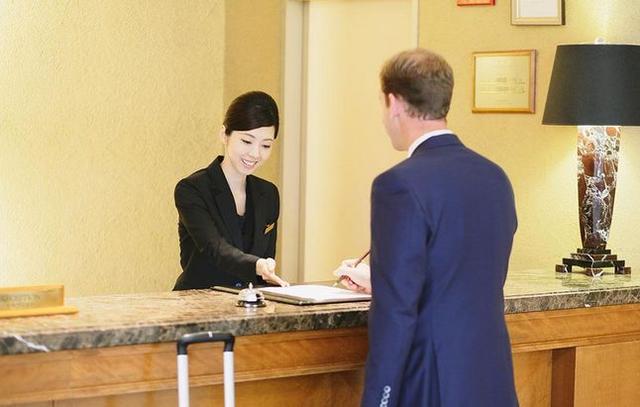 酒店前臺最不愿接待的三類客人 90后美女領(lǐng)班的職場心語